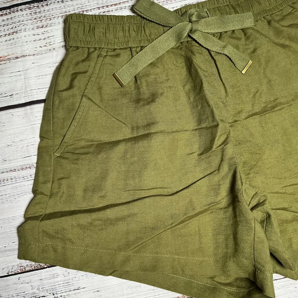 NWOT LOFT Linen blend Army Green drawstring shorts. Size XS. - Picture 4 of 9